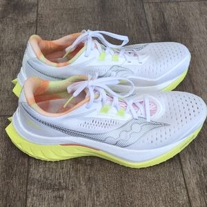 Saucony Endorphin Speed 4 Women's